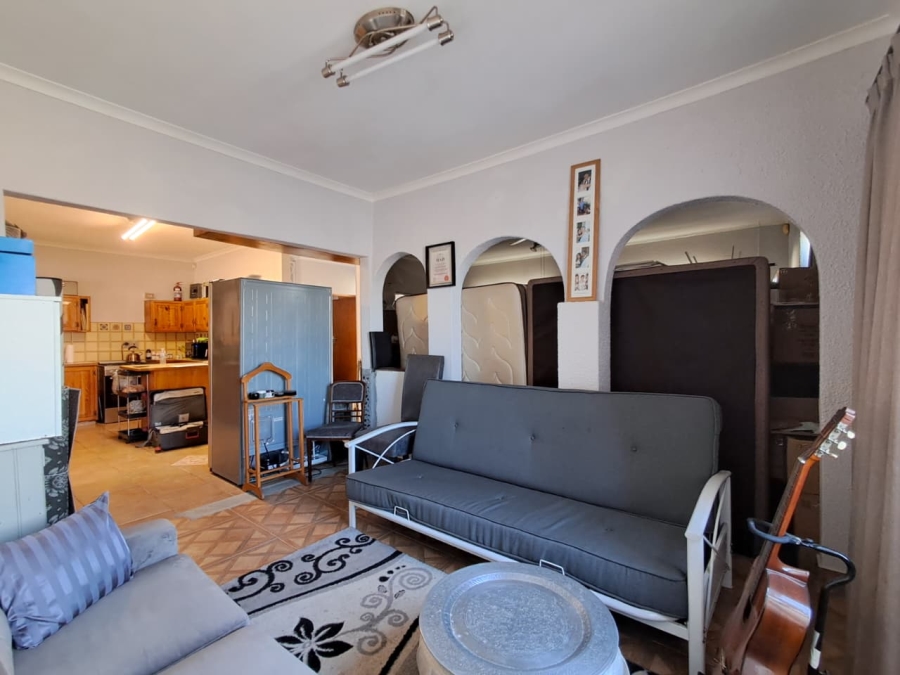 To Let 2 Bedroom Property for Rent in Monte Vista Western Cape